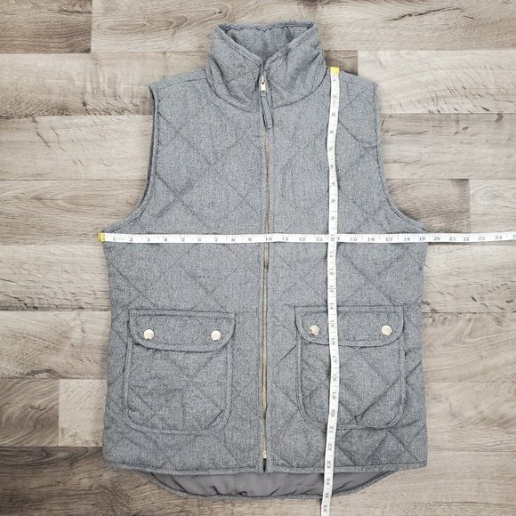 Thread & Supply Womens Vest Small Gray Quilted Full Zip Pockets Gold Outdoors - Picture 8 of 10
